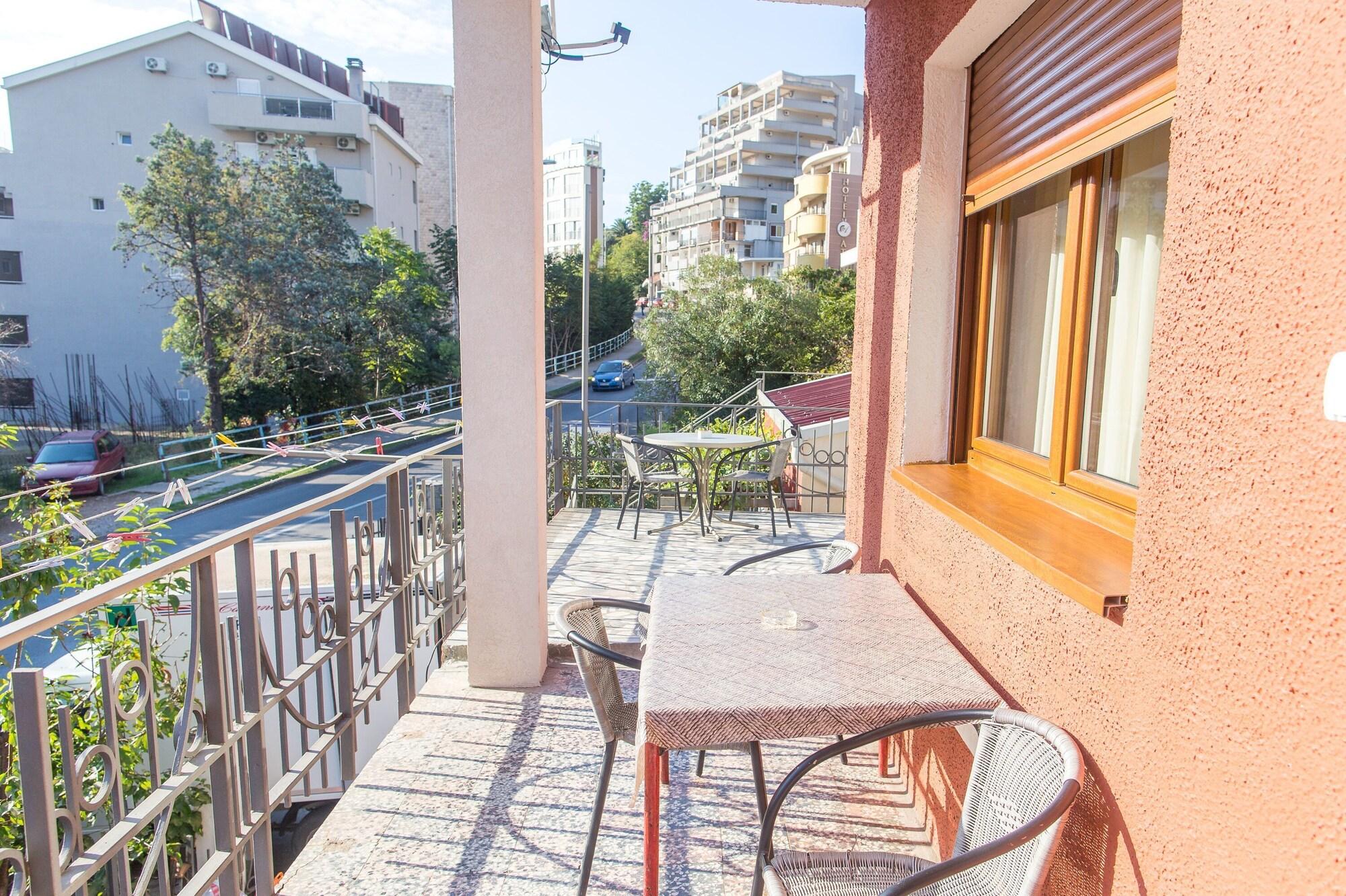 Guesthouse Blue Coast Budva Luaran gambar